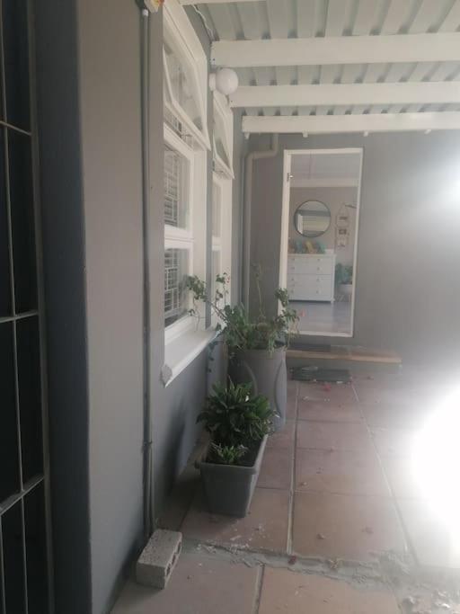 Holiday home Calmness In Claremont Cape Town