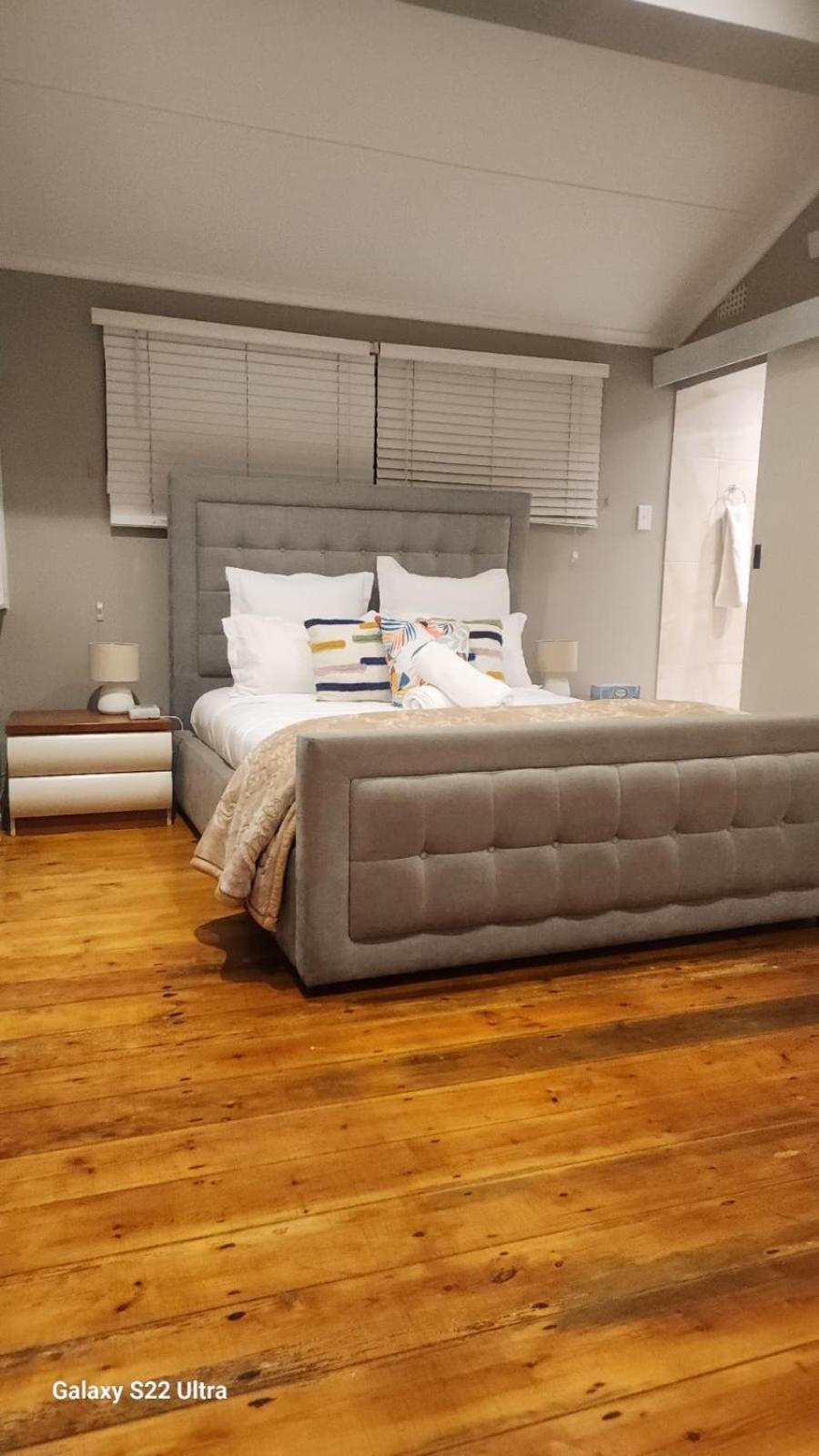Calmness In Claremont Holiday home Cape Town