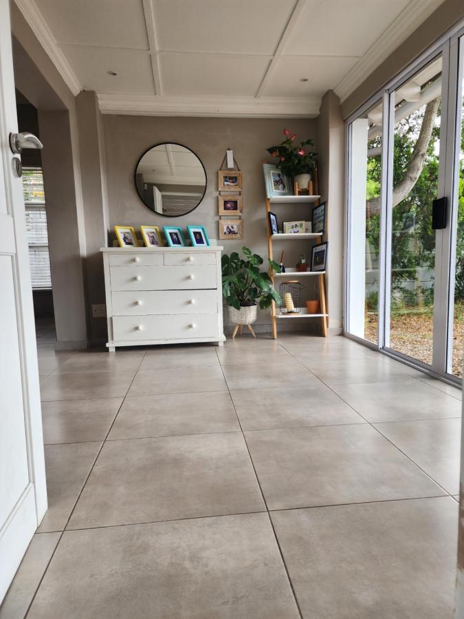 Holiday home Calmness In Claremont Cape Town